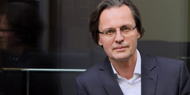 Media researcher Professor Bernhard Pörksen will deliver the keynote speech: Fake news and what can and should be done to combat it. 